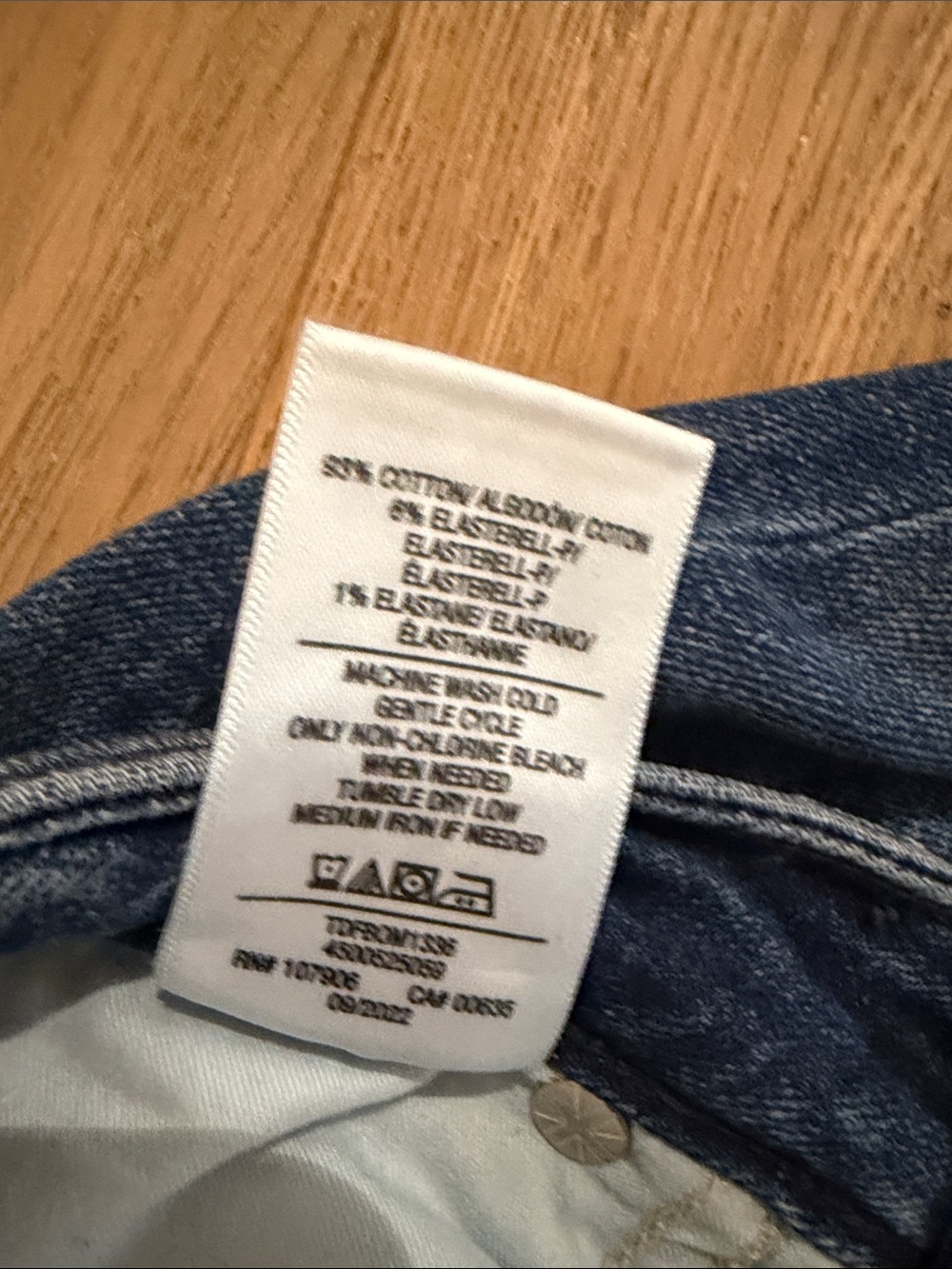 Hudson Holly High-Rise Dark Blue Flare Jeans- NWOT - Picture 5 of 8